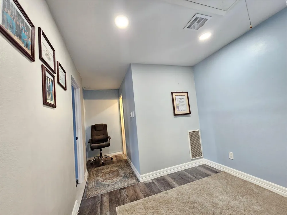 9321 Pagewood Lane Houston, TX 77063