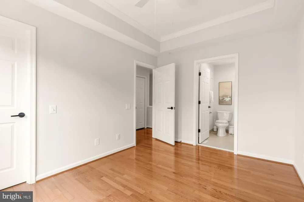 7078 FALLS REACH DRIVE #303 Falls Church, VA 22043
