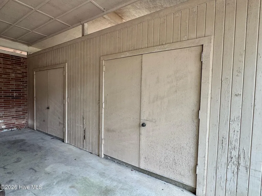 2206 Second Avenue Elizabethtown, NC 28337