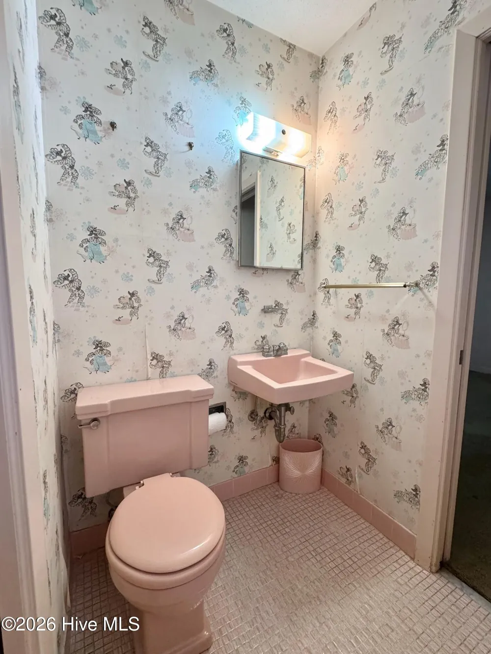 2206 Second Avenue Elizabethtown, NC 28337