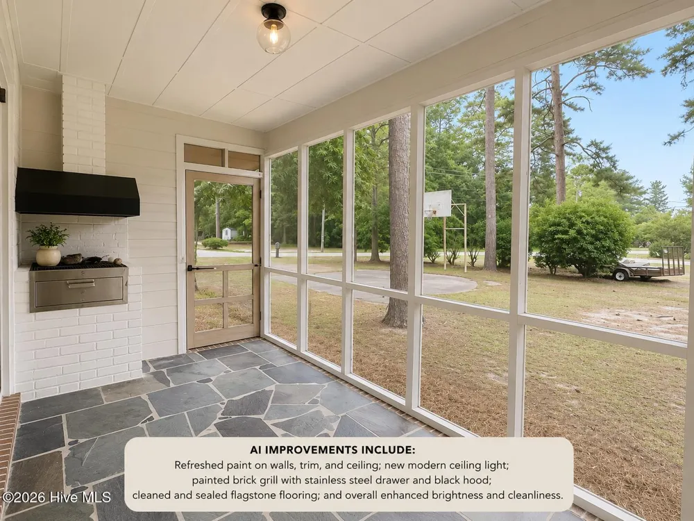 2206 Second Avenue Elizabethtown, NC 28337