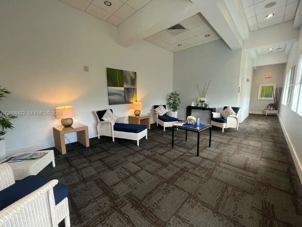 5300 NW 87th Ave #307 Doral, FL 33178