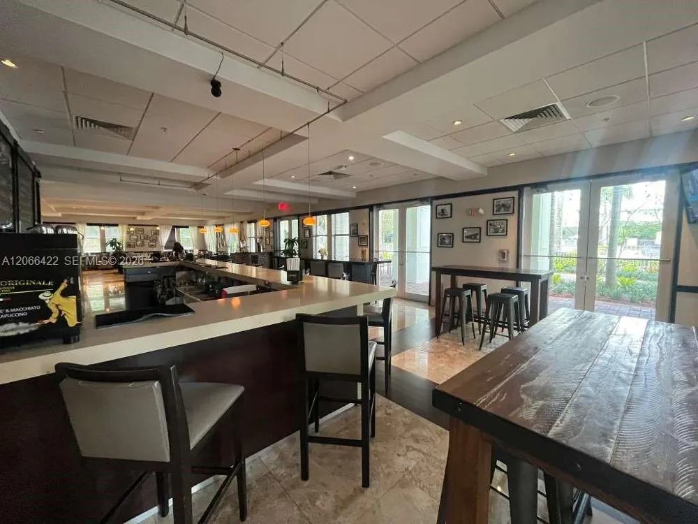 5300 NW 87th Ave #307 Doral, FL 33178