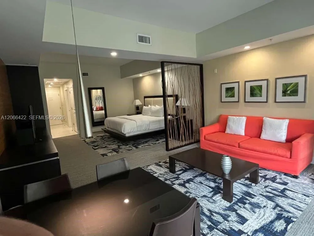 5300 NW 87th Ave #307 Doral, FL 33178