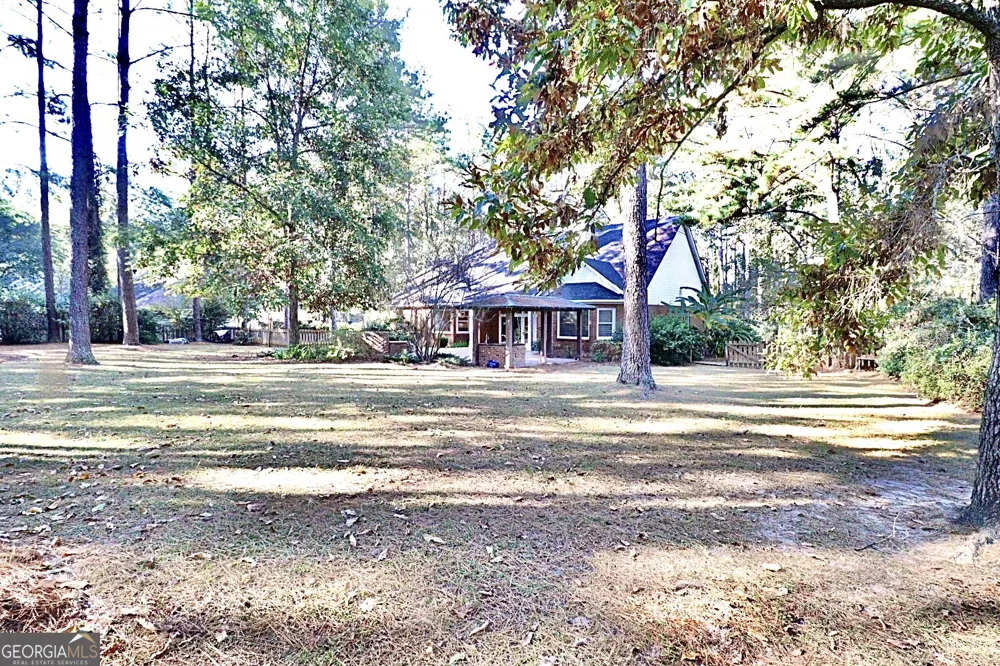 4715 Misty Valley CIR Valdosta, GA 31602
