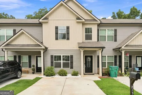 213 Camellia CT