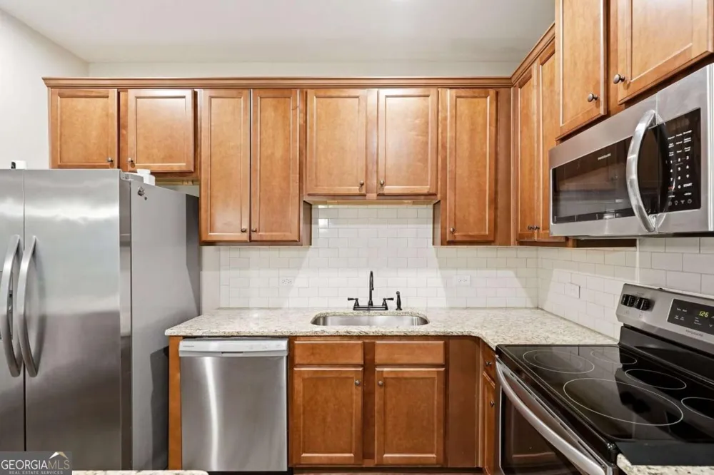 213 Camellia CT Jackson, GA 30233