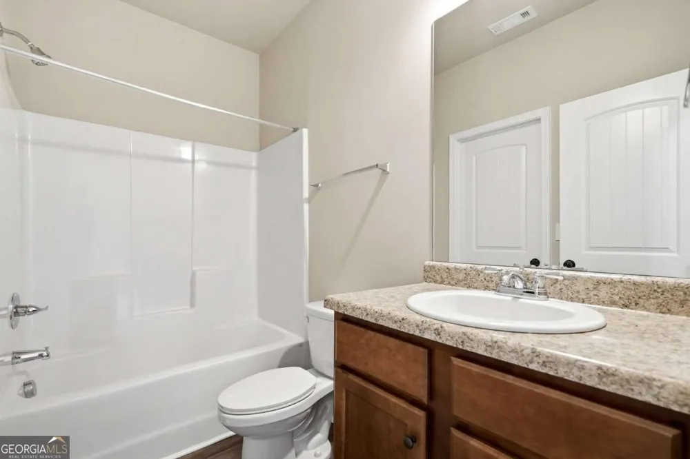 213 Camellia CT Jackson, GA 30233