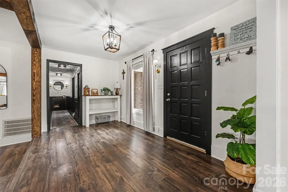 5718 White Store Road Wingate, NC 28174