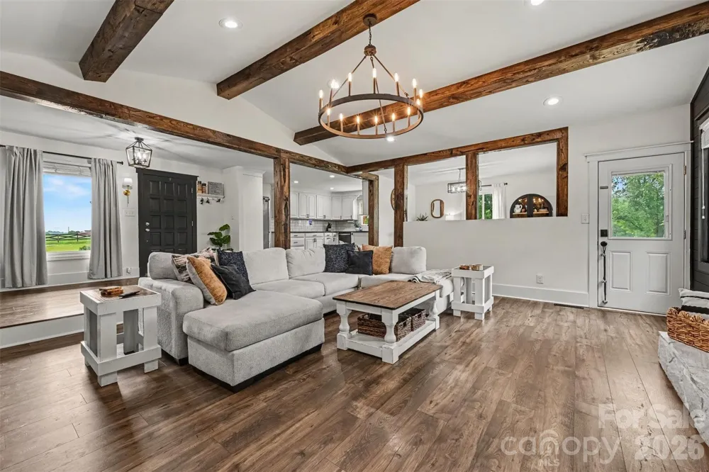 5718 White Store Road Wingate, NC 28174