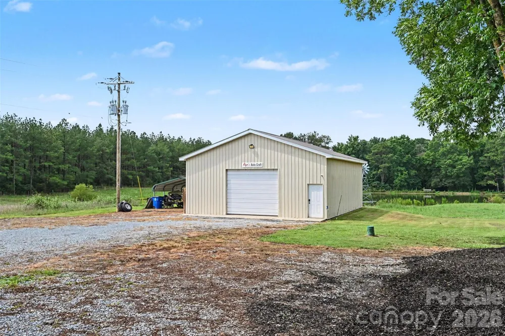 5718 White Store Road Wingate, NC 28174