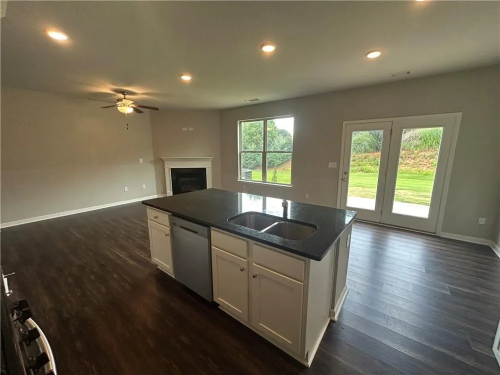 3701 Prospect Point Drive Gillsville, GA 30566