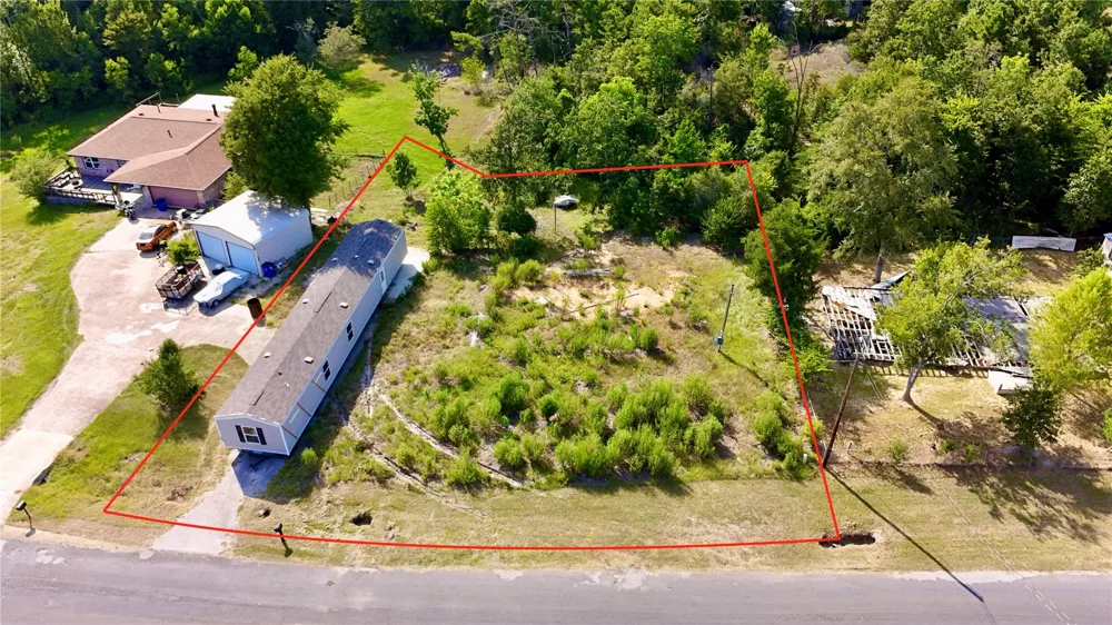 619 Yaupon Cove Drive Onalaska, TX 77360