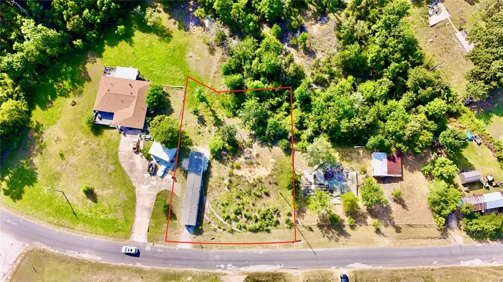 619 Yaupon Cove Drive Onalaska, TX 77360