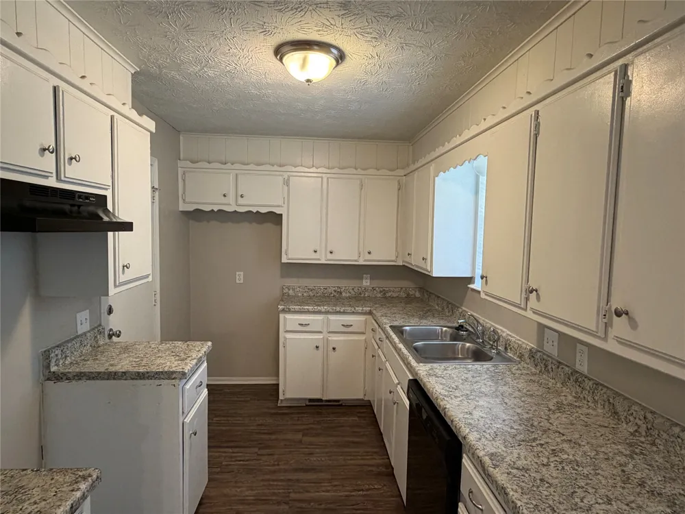 906 S Choctaw Place Claremore, OK 74017