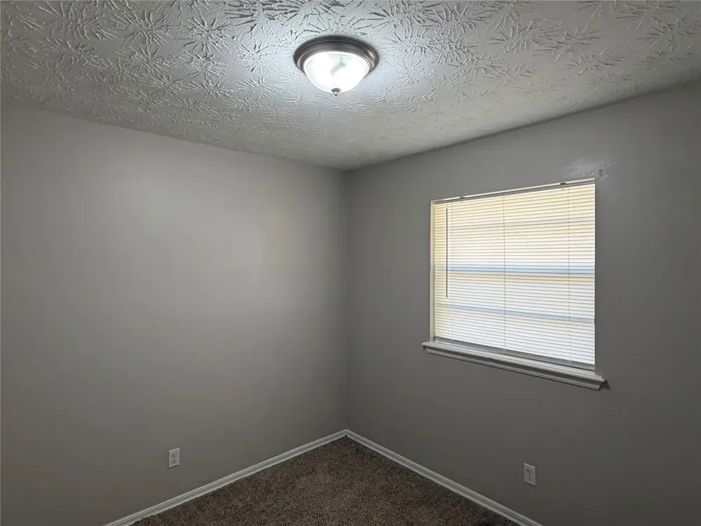 906 S Choctaw Place Claremore, OK 74017