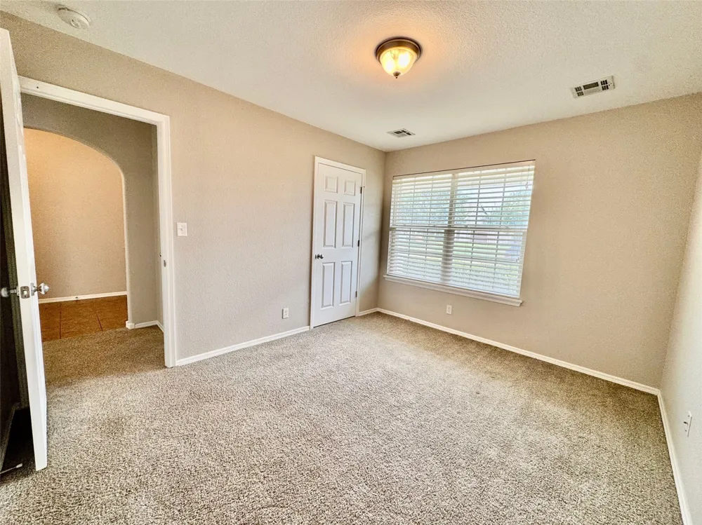 15205 E 108th Place Owasso, OK 74055