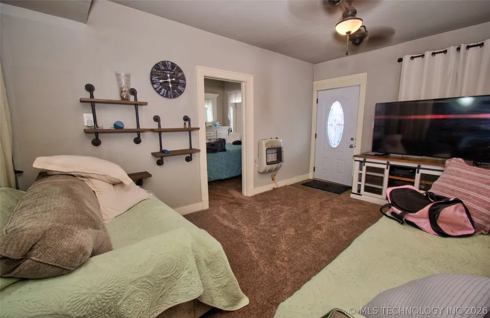 976 Summit Street Muskogee, OK 74403