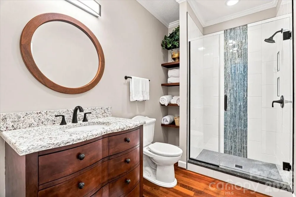 82 Wood Owl Court Hendersonville, NC 28791