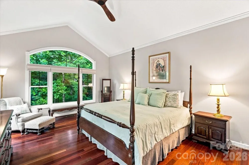 82 Wood Owl Court Hendersonville, NC 28791