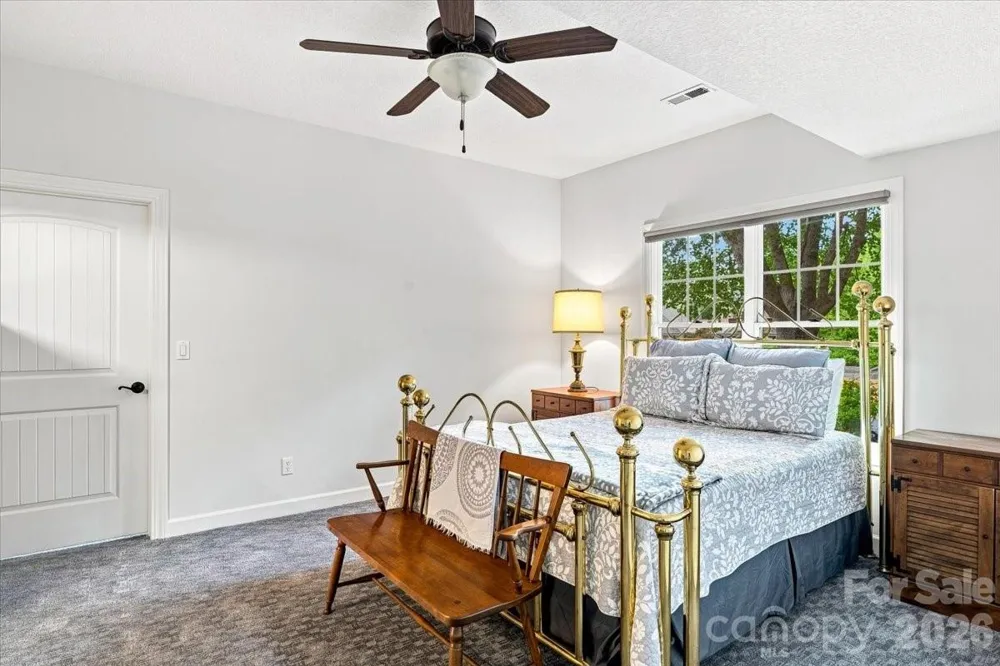 82 Wood Owl Court Hendersonville, NC 28791