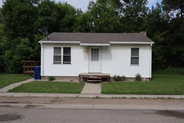 516 Kempel Drive Lisbon, ND 58054