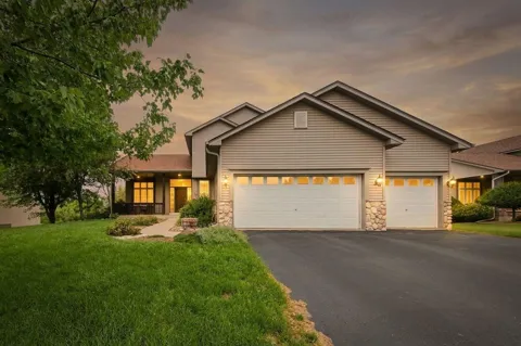 4785 187th Street W