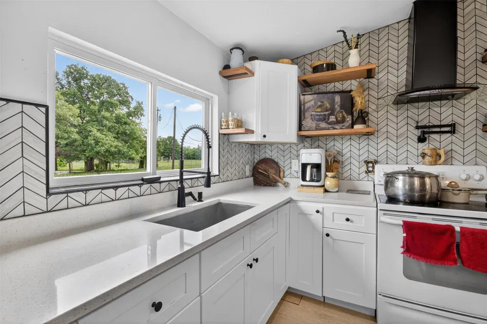 9238 Hays Circle Quinlan, TX 75474