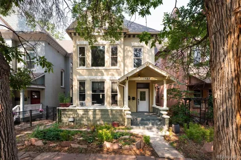 1553 High Street #201