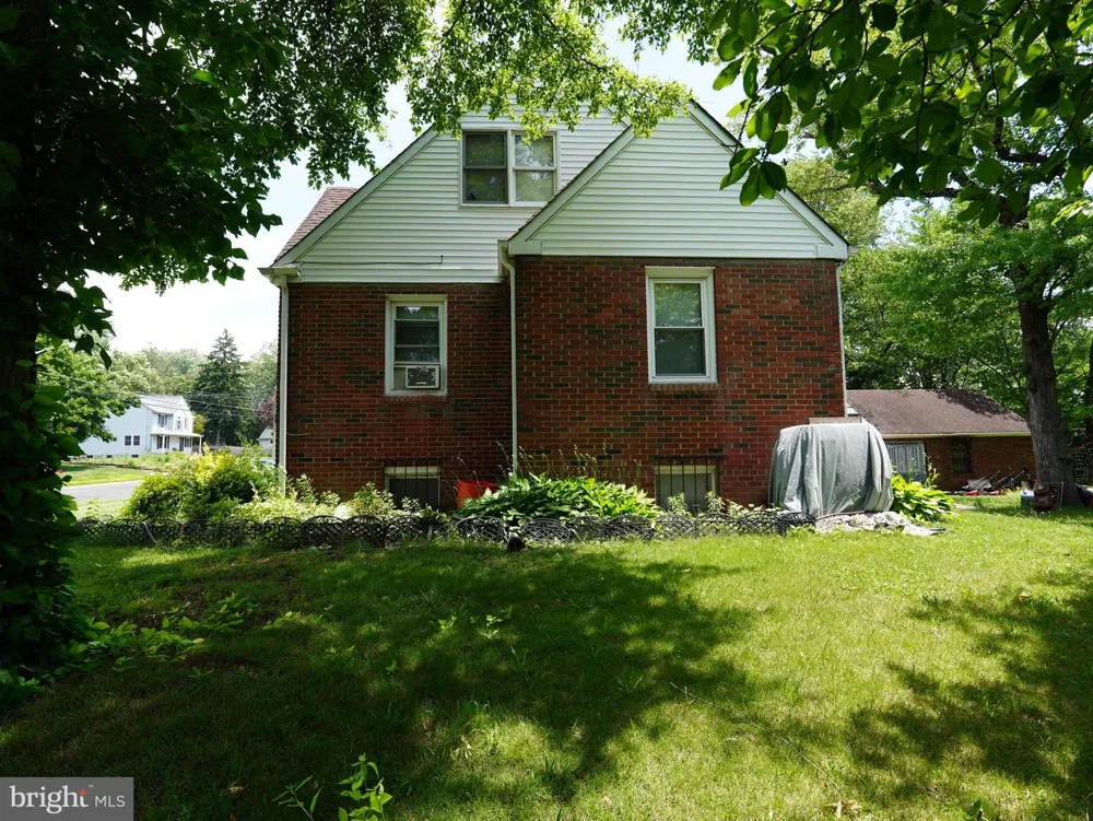 425 YALE AVENUE Cherry Hill, NJ 08002