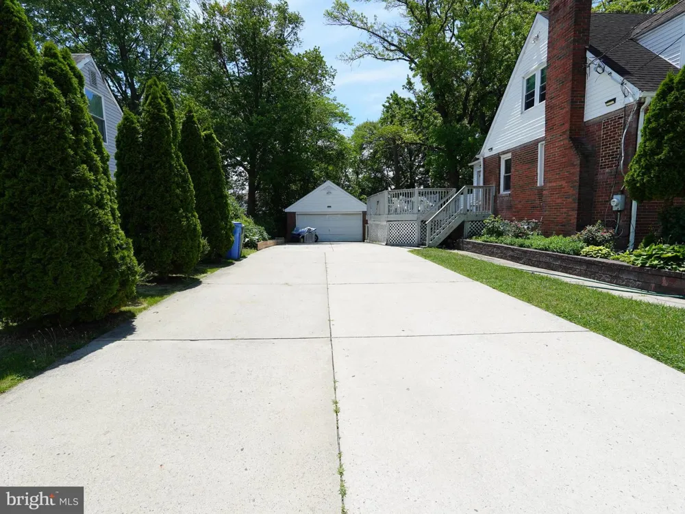 425 YALE AVENUE Cherry Hill, NJ 08002