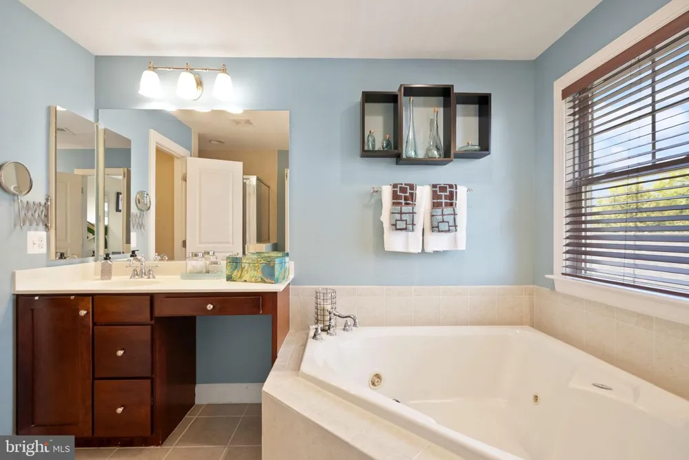 42473 TOURMALINE LANE Brambleton, VA 20148