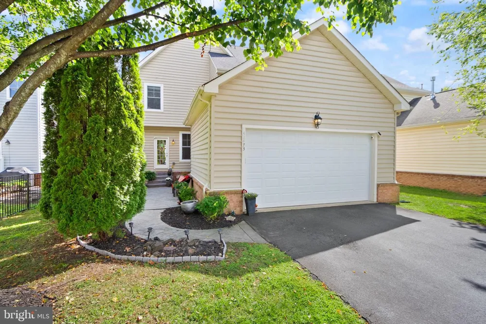 42473 TOURMALINE LANE Brambleton, VA 20148