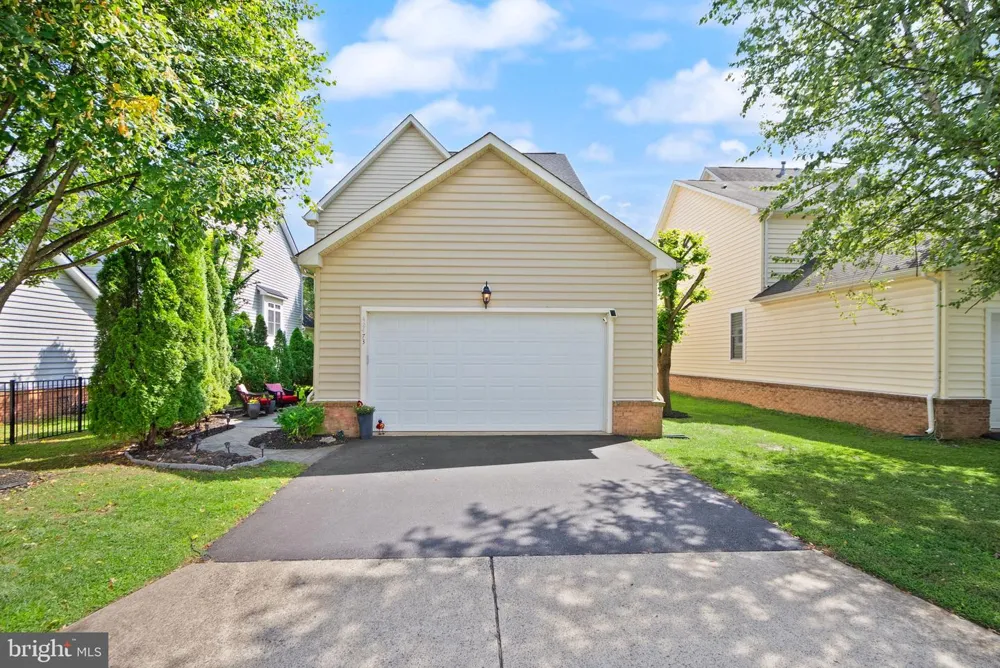 42473 TOURMALINE LANE Brambleton, VA 20148