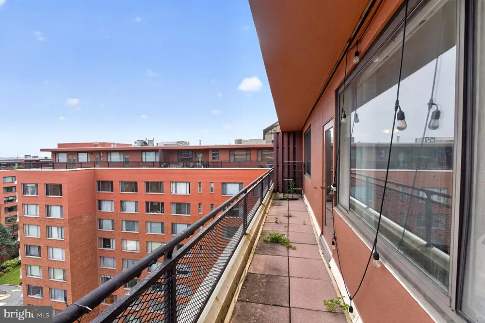 1111 ARLINGTON BOULEVARD #1007 Arlington, VA 22209