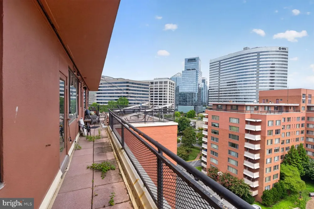 1111 ARLINGTON BOULEVARD #1007 Arlington, VA 22209