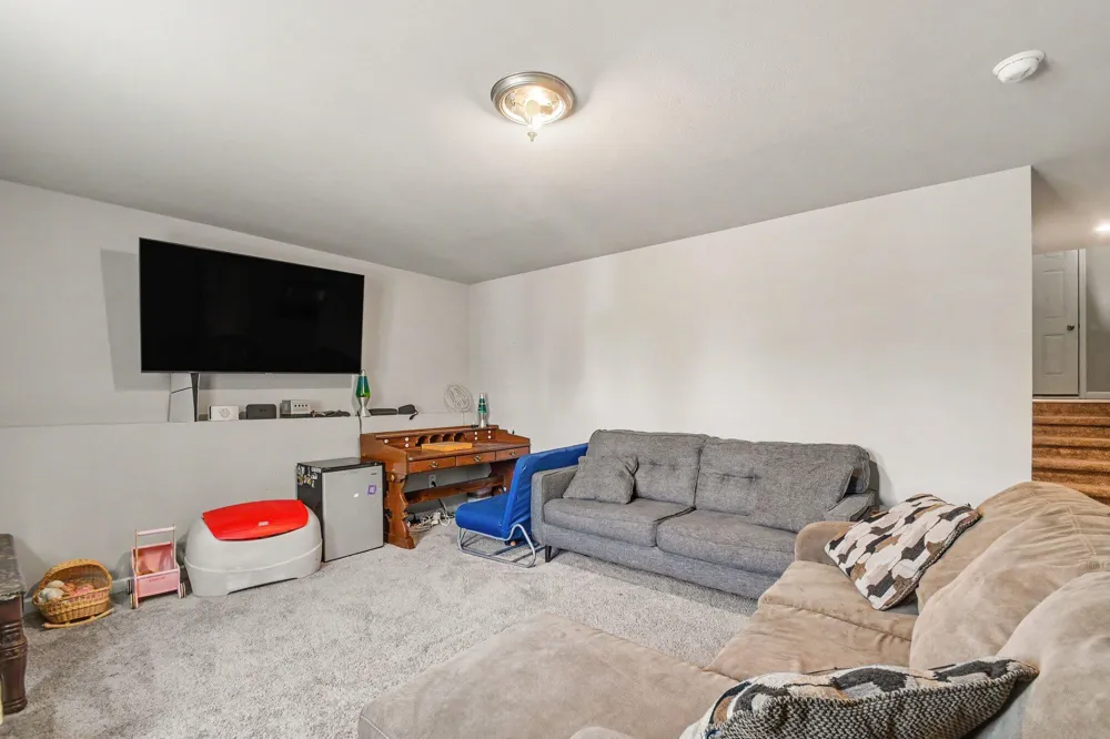 450 Orchard Street Constantine, MI 49042
