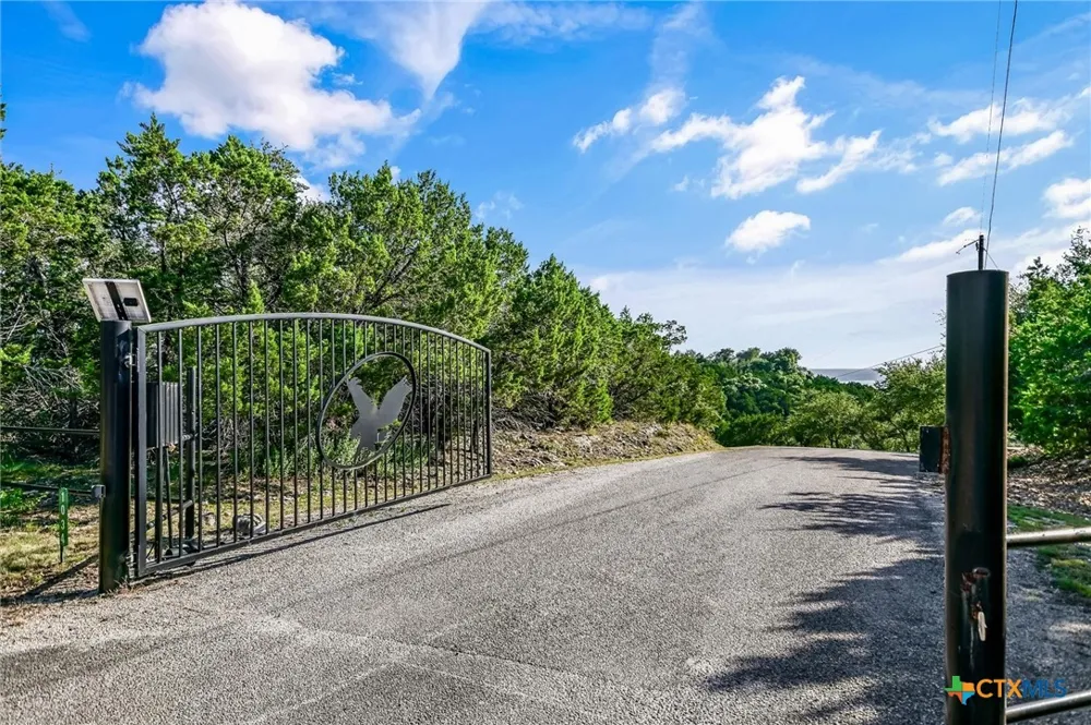 1151 Eagle Point Drive Fischer, TX 78623