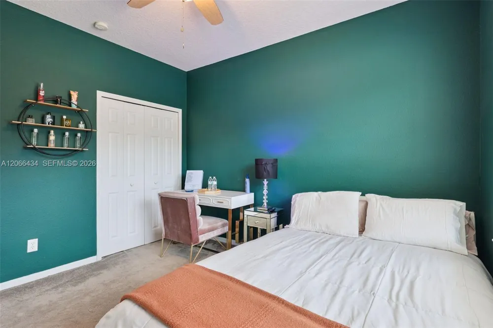 10033 LAKE DISTRICT LN #0 Orlando, FL 32832