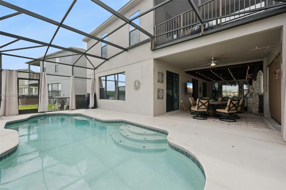 10033 LAKE DISTRICT LN #0 Orlando, FL 32832