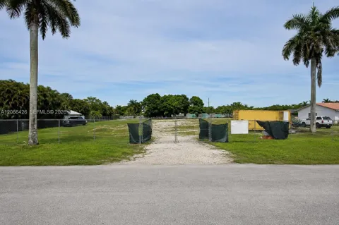 3550 NW 94th Ave