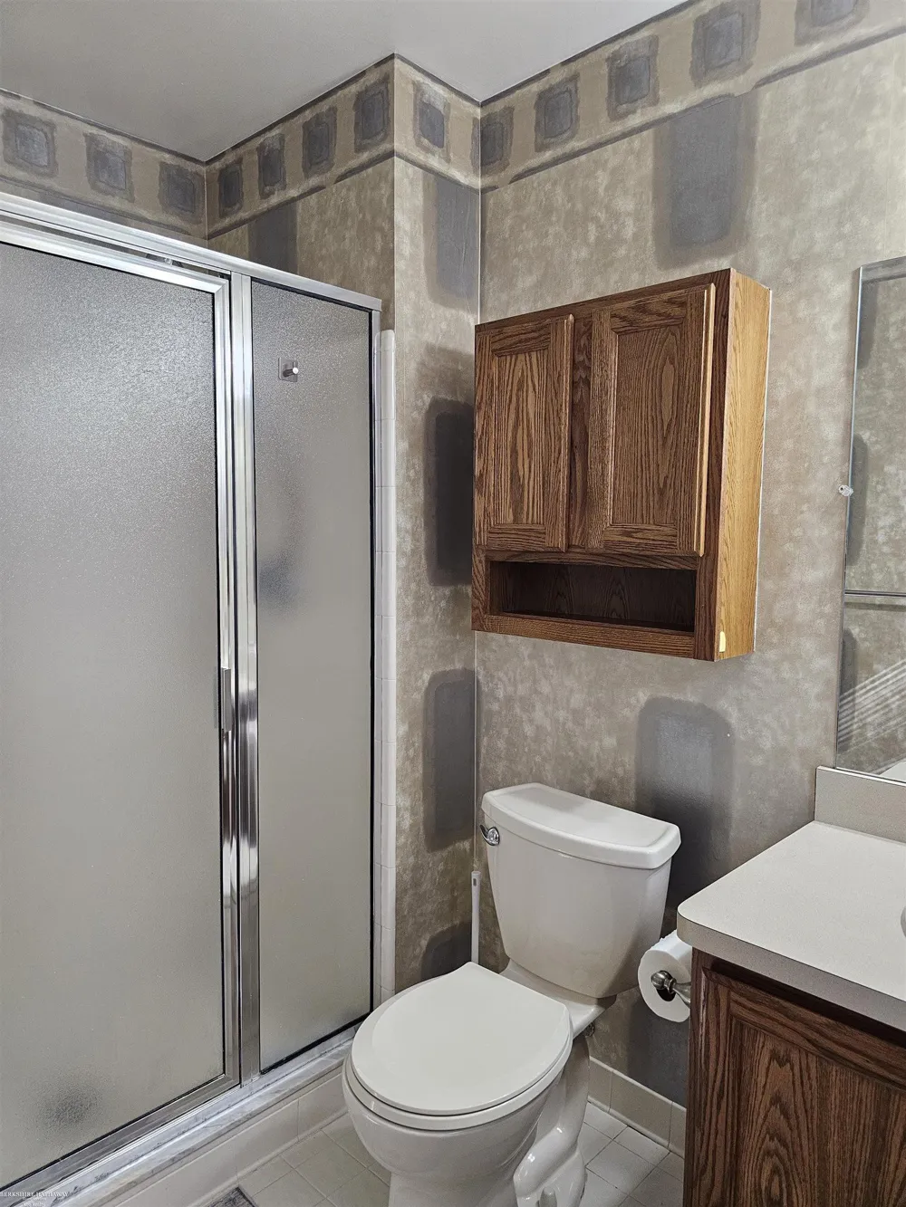 30607 Hidden Pines Lane Roseville City, MI 48066