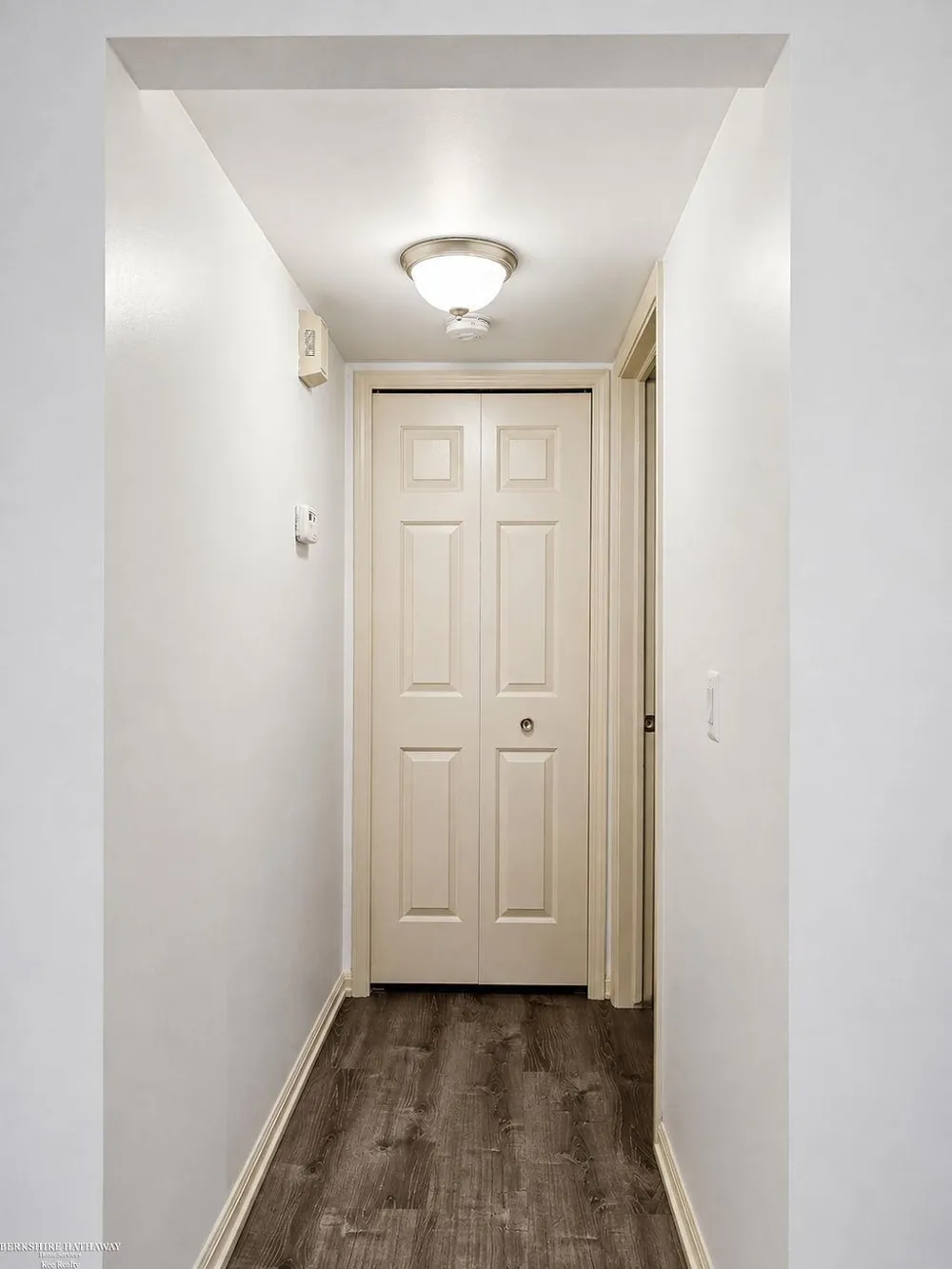 30607 Hidden Pines Lane Roseville City, MI 48066