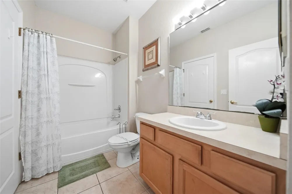 2402 CARAVELLE CIRCLE Kissimmee, FL 34746