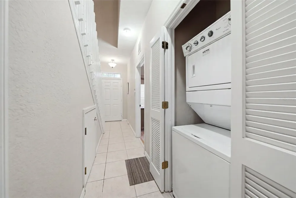 2402 CARAVELLE CIRCLE Kissimmee, FL 34746