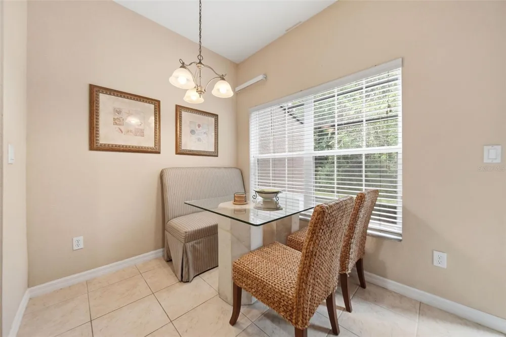 2402 CARAVELLE CIRCLE Kissimmee, FL 34746