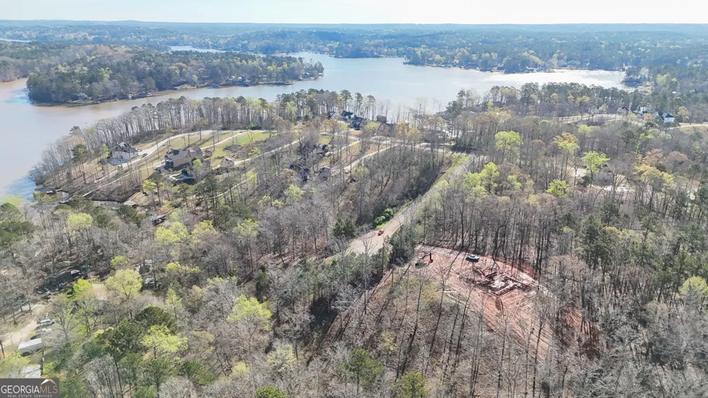 105 Crestview LN Jackson, GA 30233
