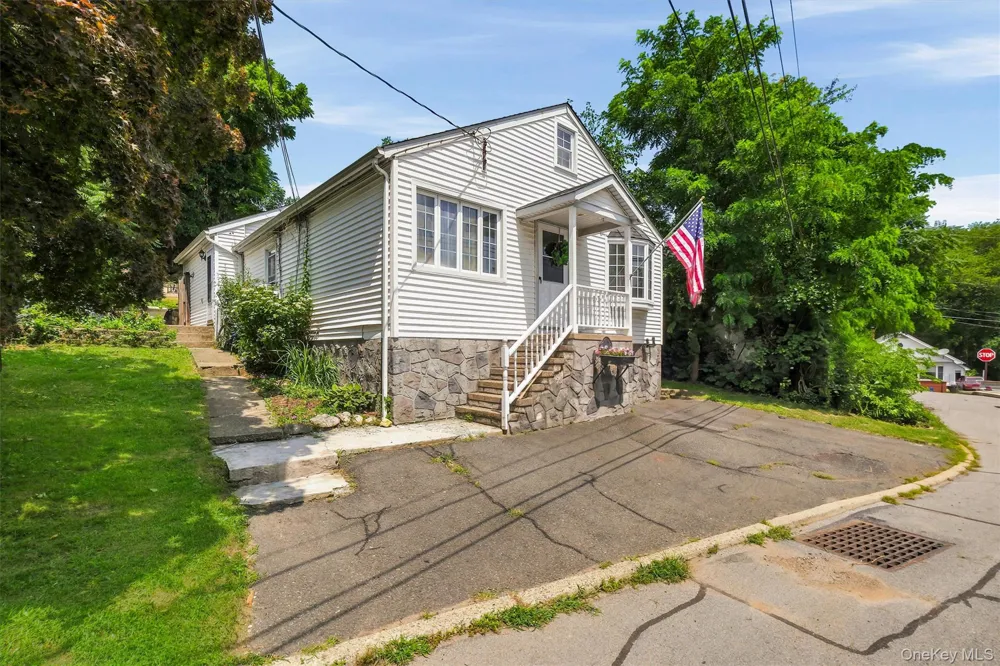 6 Cherry Street Fort Montgomery, NY 10922