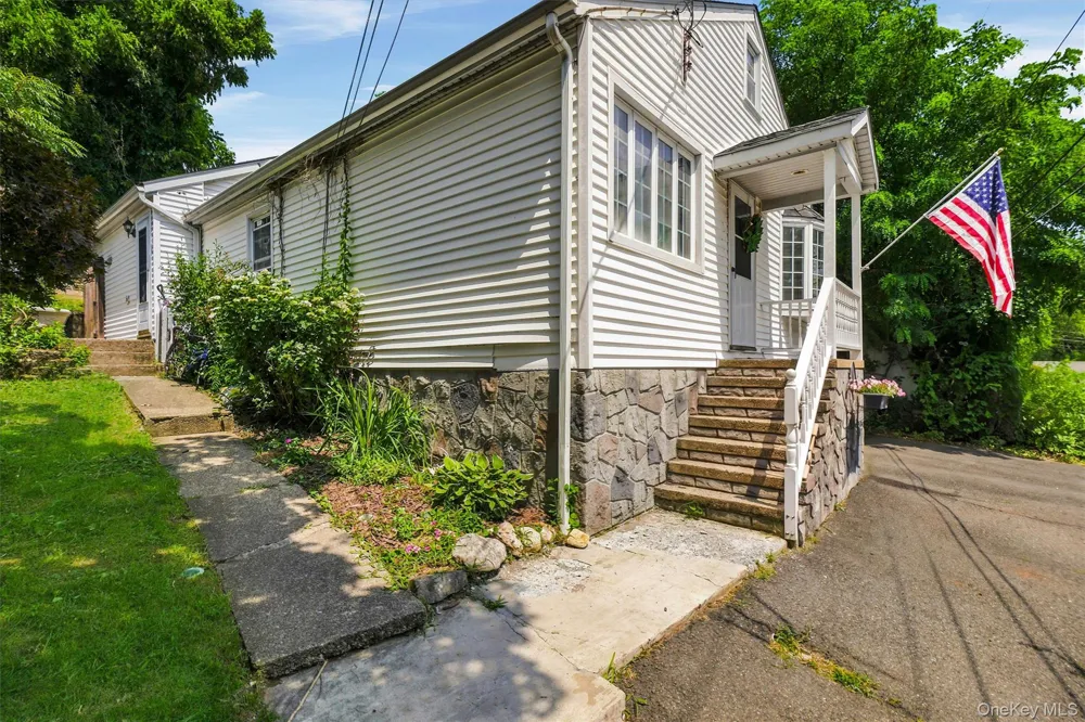 6 Cherry Street Fort Montgomery, NY 10922
