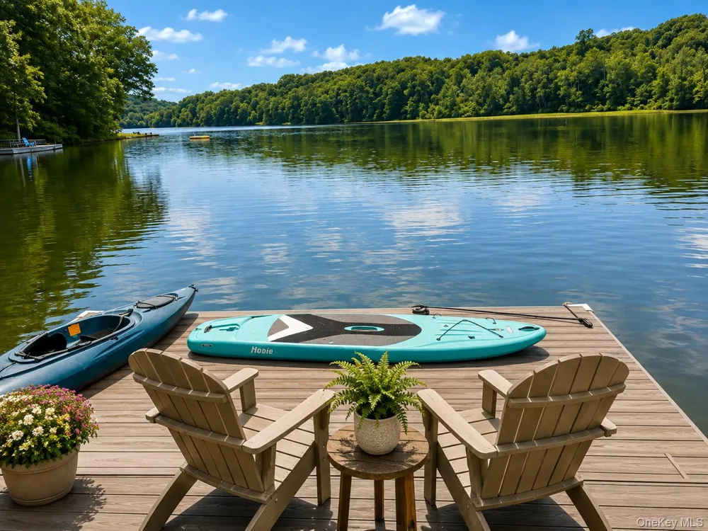 18 Kirk Lake Drive Mahopac, NY 10541